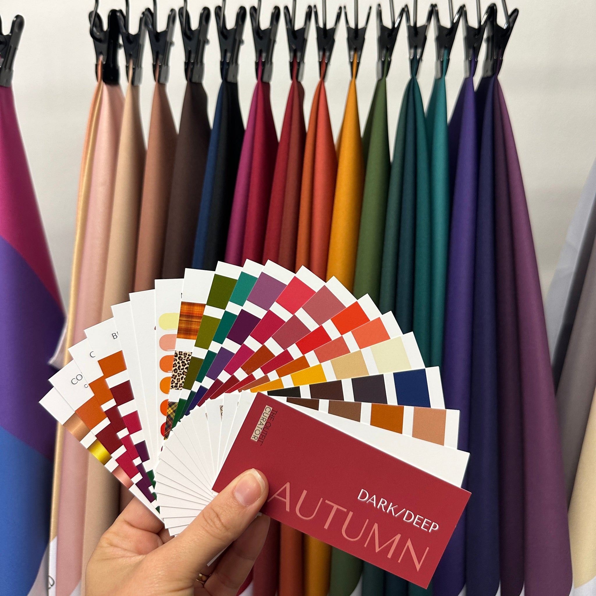 Color Swatch Fan - 12 Season Method – The Outfit Curator